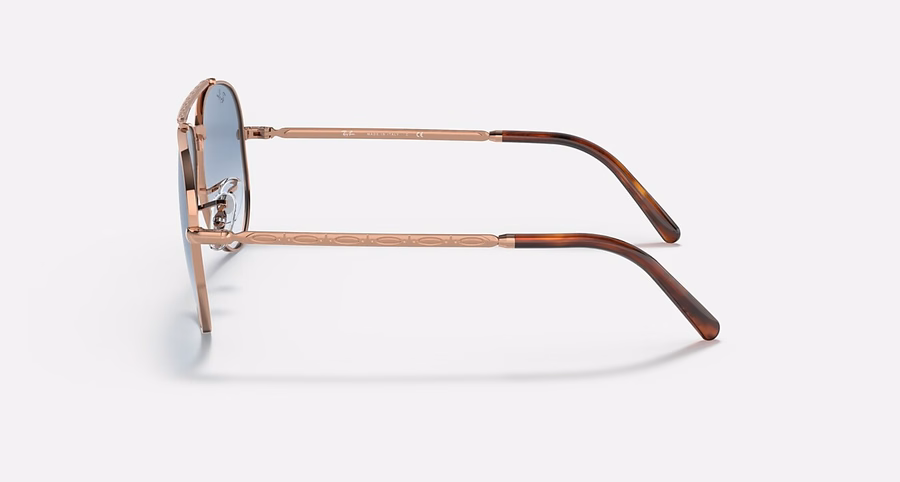 NEUER AVIATOR